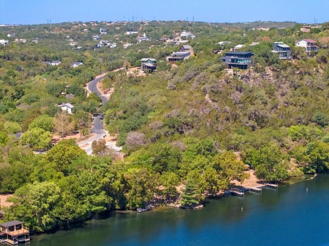 1902 Whitebead TRL, Austin, TX 78734