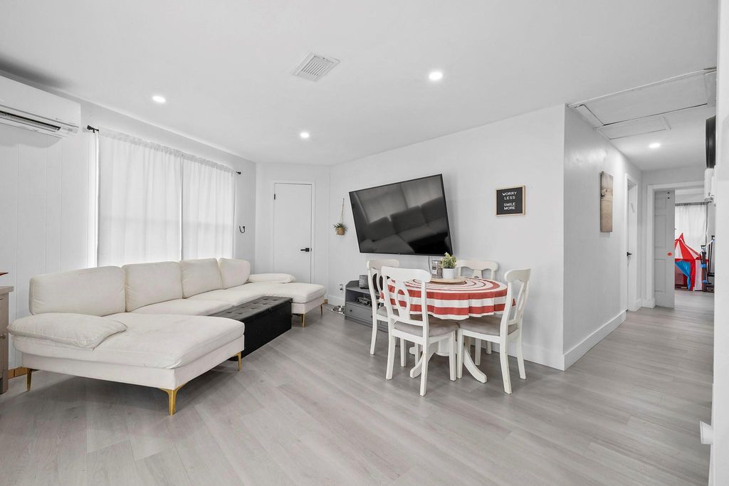 1902 Whitebead TRL, Austin, TX 78734