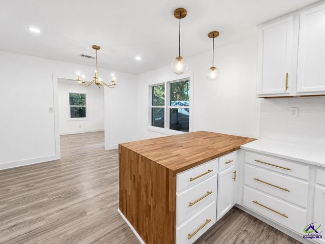 103 Edna Place, Warner Robins, GA 31093
