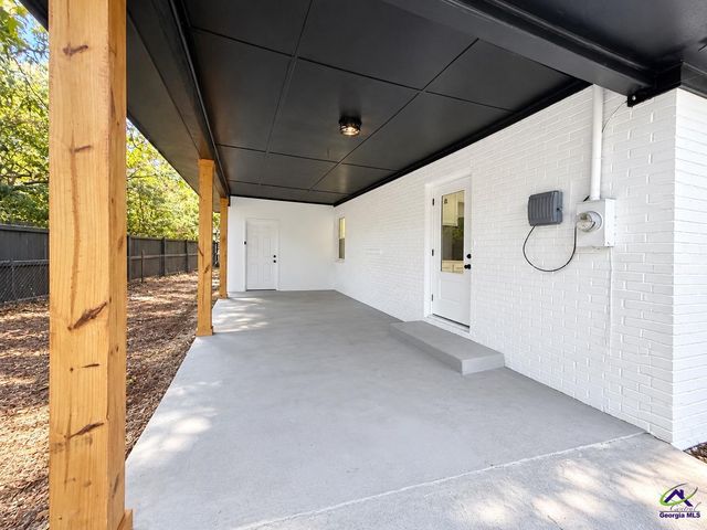 103 Edna Place, Warner Robins, GA 31093