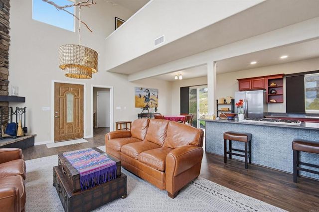 42055 Canyonside Court, Aguanga, CA 92536