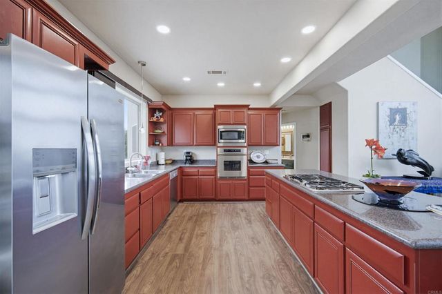 42055 Canyonside Court, Aguanga, CA 92536