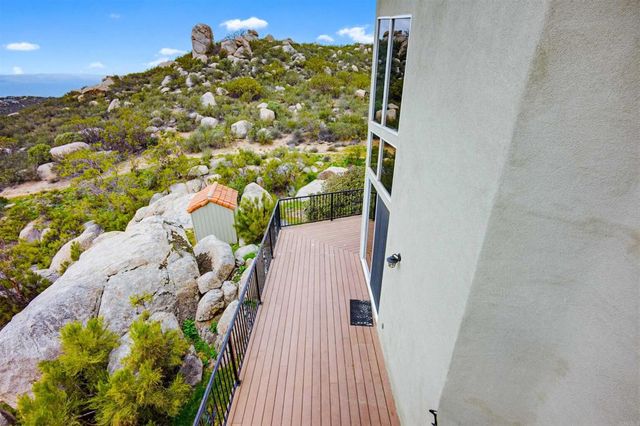 42055 Canyonside Court, Aguanga, CA 92536