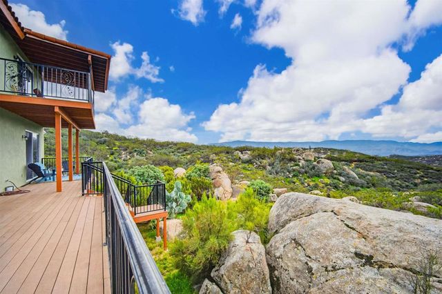 42055 Canyonside Court, Aguanga, CA 92536