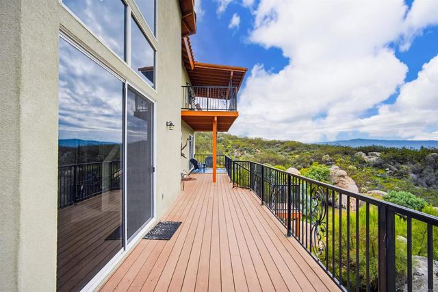 42055 Canyonside Court, Aguanga, CA 92536