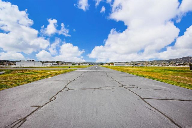 42055 Canyonside Court, Aguanga, CA 92536