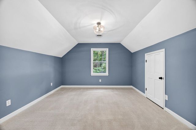 14 Mockingbird Ct, Spartanburg, SC 29307