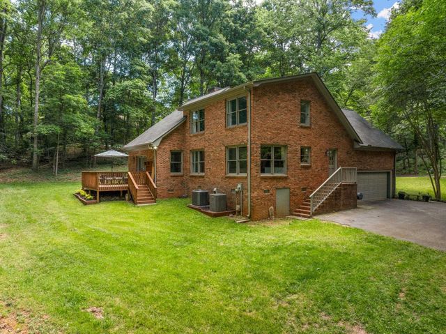 14 Mockingbird Ct, Spartanburg, SC 29307