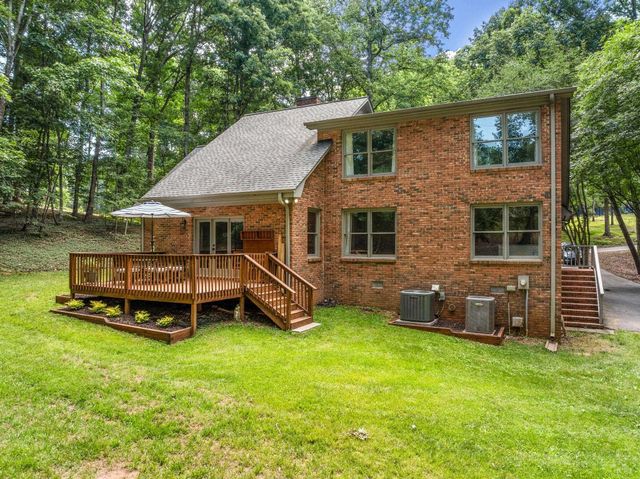 14 Mockingbird Ct, Spartanburg, SC 29307