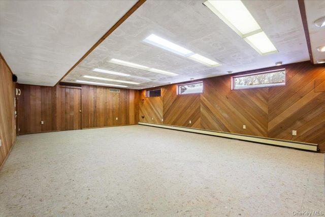 3 Runyon Place, Scarsdale, NY 10583