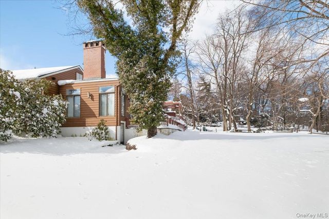 3 Runyon Place, Scarsdale, NY 10583