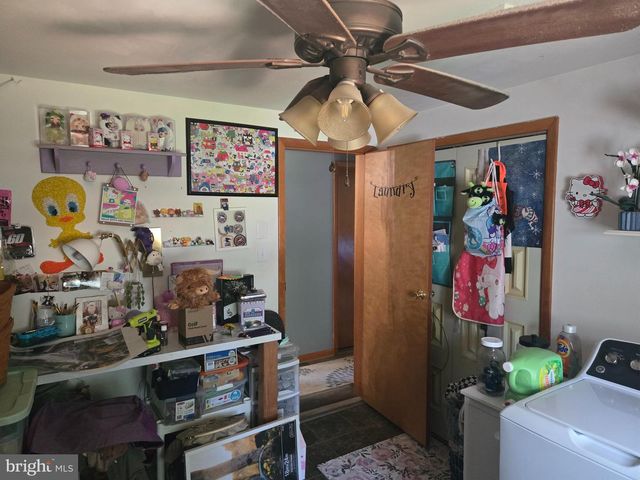 5925 GREENVILLAGE ROAD, Chambersburg, PA 17202