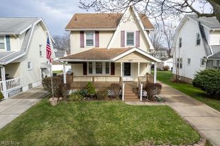 1597 Glenmount Avenue, Akron, OH 44301