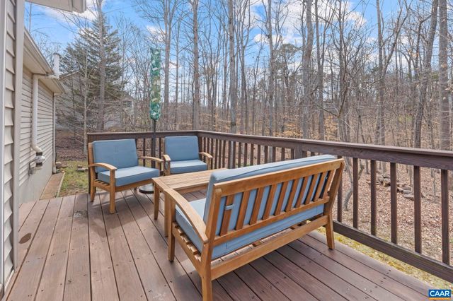 217 JEFFERSON DR, Palmyra, VA 22963