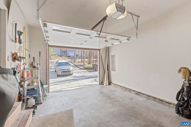 217 JEFFERSON DR, Palmyra, VA 22963