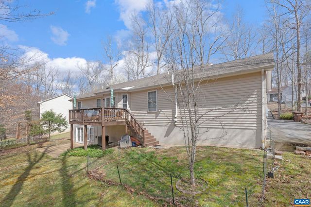 217 JEFFERSON DR, Palmyra, VA 22963