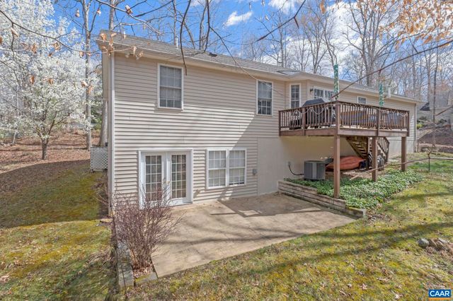 217 JEFFERSON DR, Palmyra, VA 22963
