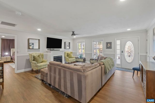 217 JEFFERSON DR, Palmyra, VA 22963