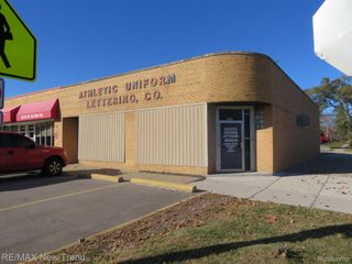 26114 W 6 Mile Road, Redford Charter Township, MI 48240