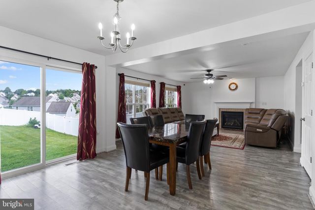 951 KAVANAGH CIR, Red Lion, PA 17356