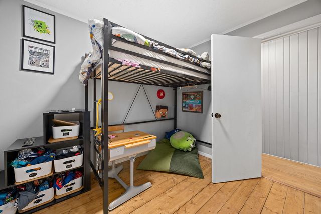 4624 Lee Avenue, Downers Grove, IL 60515