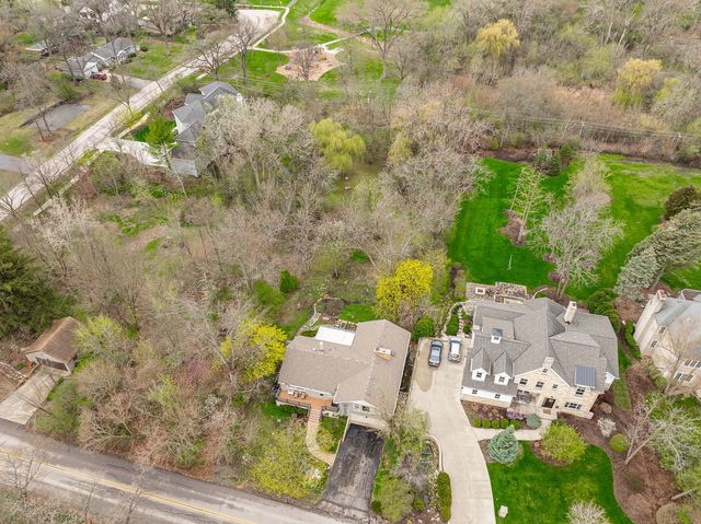 4624 Lee Avenue, Downers Grove, IL 60515