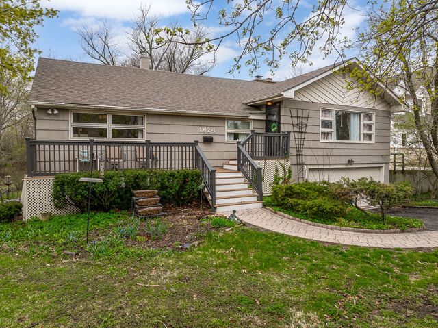 4624 Lee Avenue, Downers Grove, IL 60515
