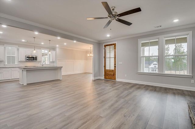 923 Walker Point Drive, Grovetown, GA 30813