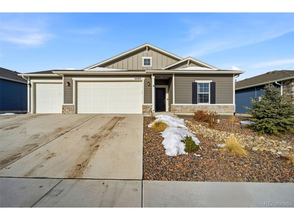 6680 Rolling Creek Dr, Colorado Springs, CO 80924