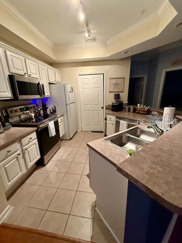 380 Marshland Rd Apt B15, Hilton Head Island, SC 29926
