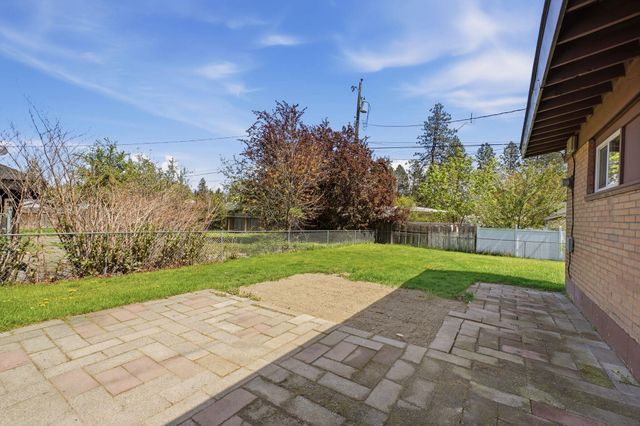 6814 N Post St, Spokane, WA 99208