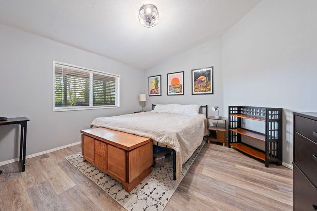 604 NE Shoshone Drive, Redmond, OR 97756