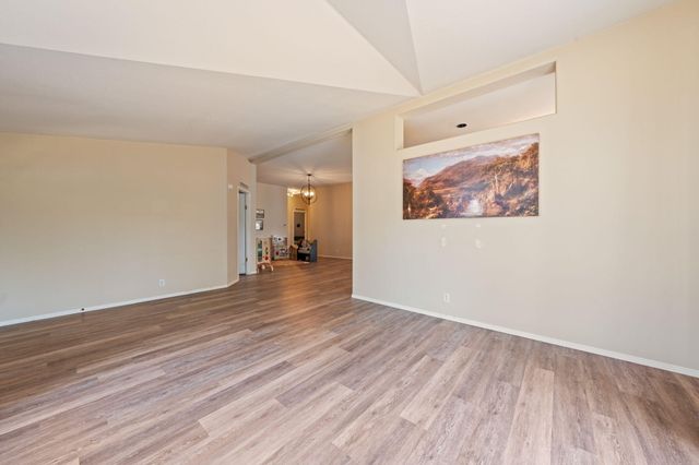 604 NE Shoshone Drive, Redmond, OR 97756