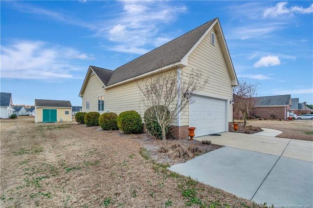 200 Baymeadow Bend, Lumberton, NC 28358