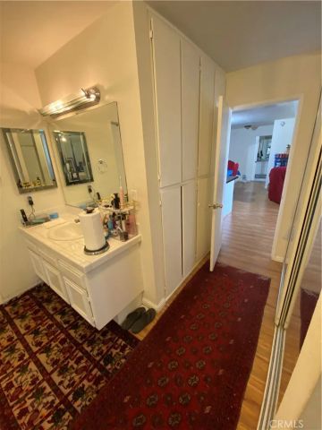 5334 Lindley Avenue 319, Encino, CA 91316