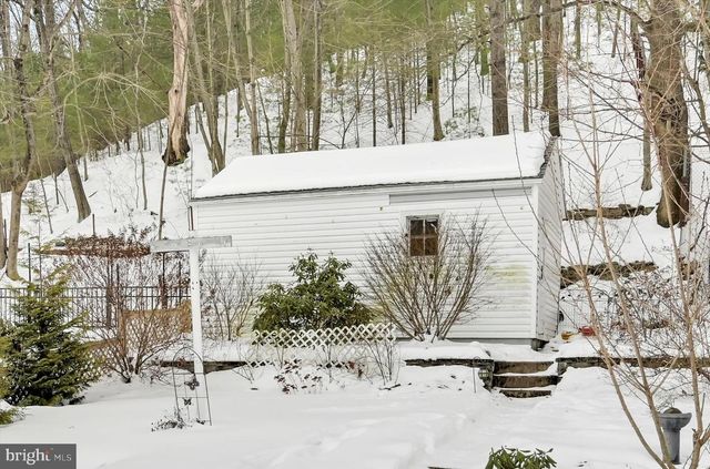 342 N 2ND ST, Girardville, PA 17935