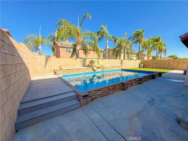 7565 Blue Mist Court, Fontana, CA 92336