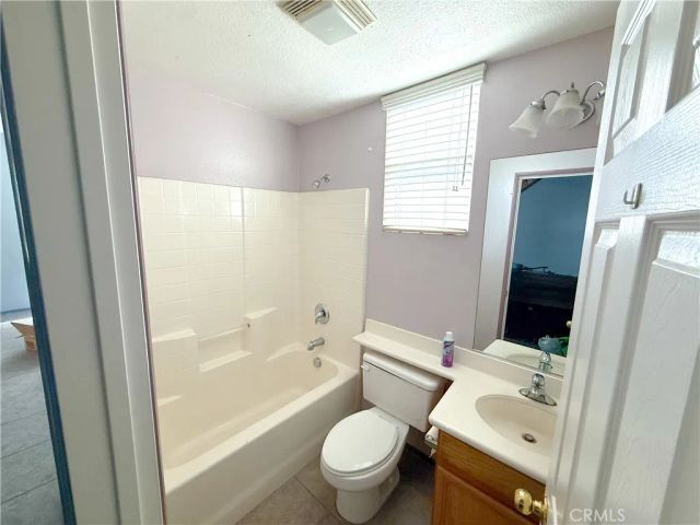 7565 Blue Mist Court, Fontana, CA 92336