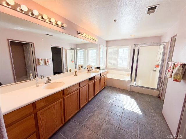 7565 Blue Mist Court, Fontana, CA 92336