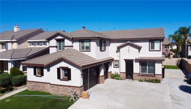 7565 Blue Mist Court, Fontana, CA 92336