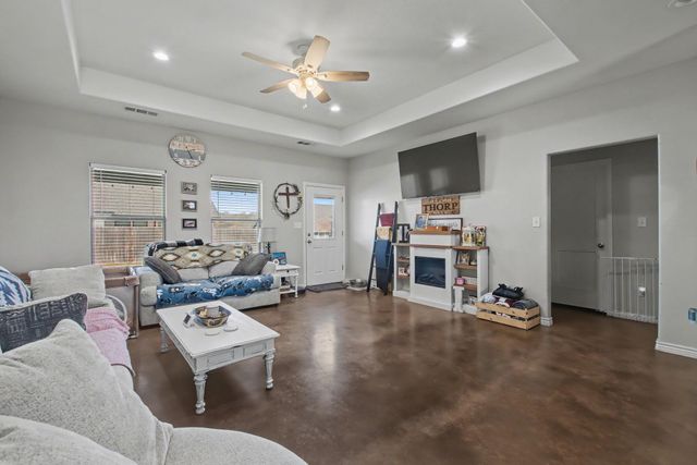 1135 Limestone DR, Lampasas, TX 76550