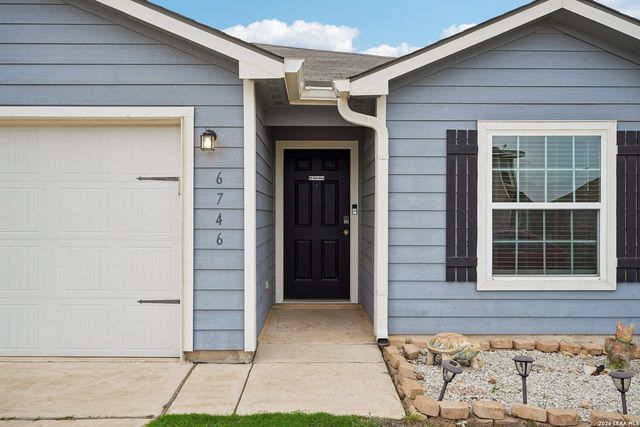 6746 Sabinal, San Antonio, TX 78252