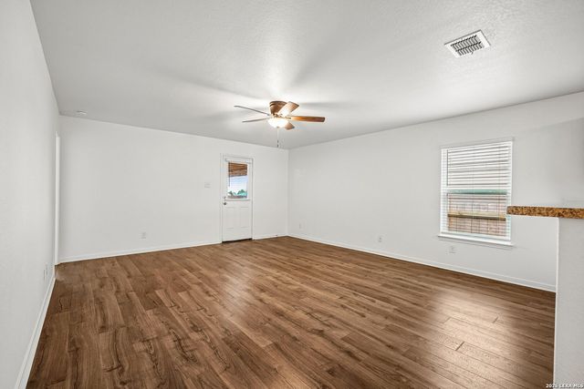 6746 Sabinal, San Antonio, TX 78252