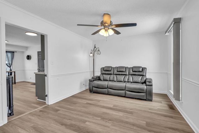 3413 Minor Dr, Clarksville, TN 37042