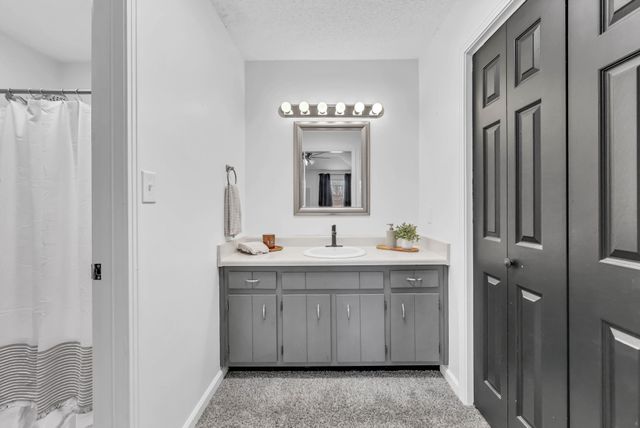 3413 Minor Dr, Clarksville, TN 37042