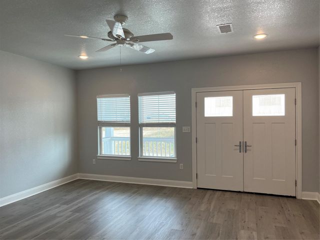 501 43rd Street, Galveston, TX 77550