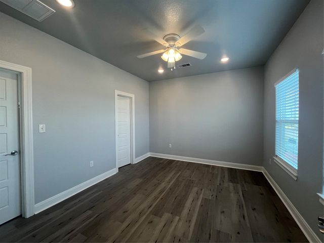 501 43rd Street, Galveston, TX 77550