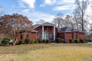173 Forest Home Drive, Trinity, AL 35673