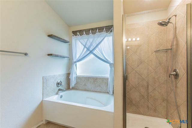 1304 Emerald Gate Drive, Temple, TX 76502