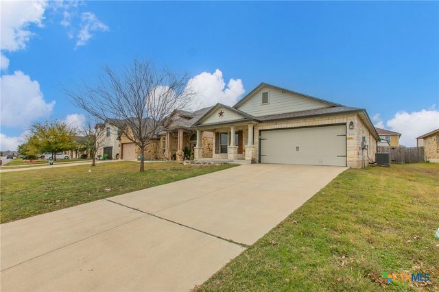 1304 Emerald Gate Drive, Temple, TX 76502